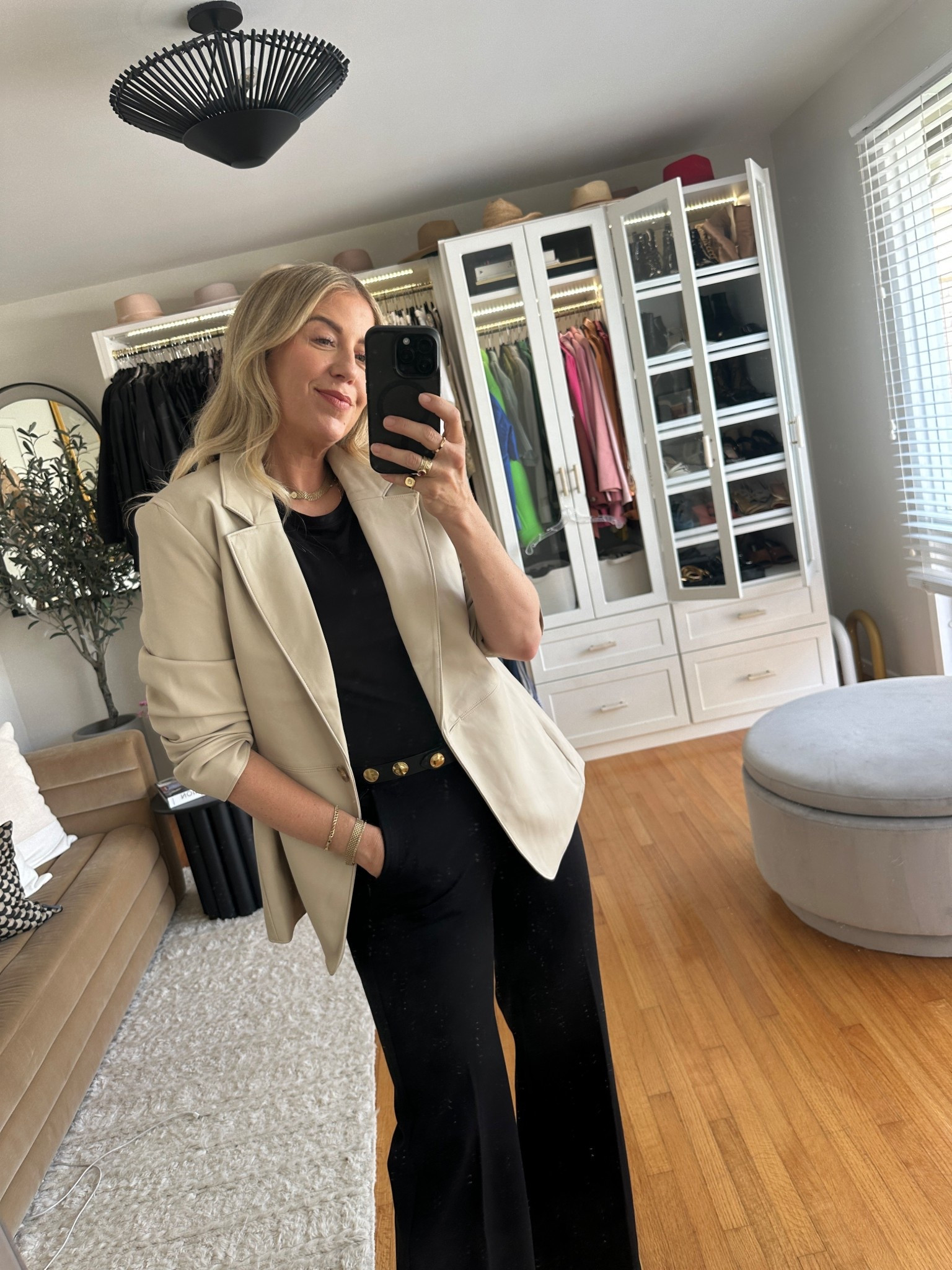 Fall Staples I’m Wearing on Repeat

#LTKStyleTip #LTKOver40 #LTKFindsUnder100