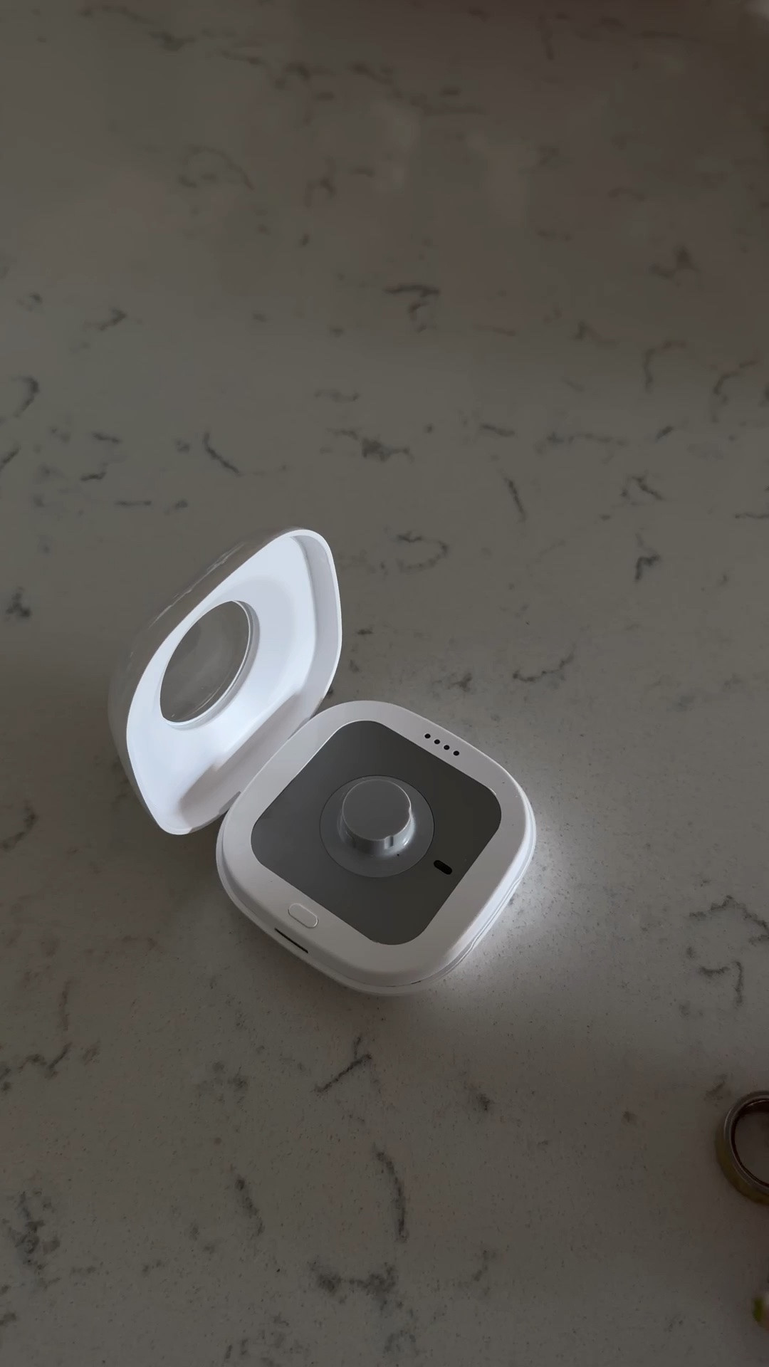 Best on the go Oura Ring Charger
