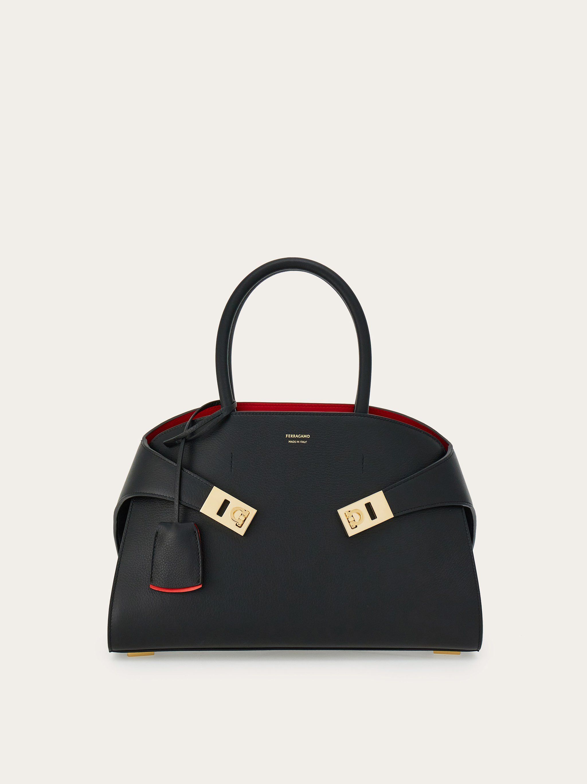 Hug handbag (S) | brown | Top Handles & Satchels Women's | Ferragamo GB | Ferragamo (EU)