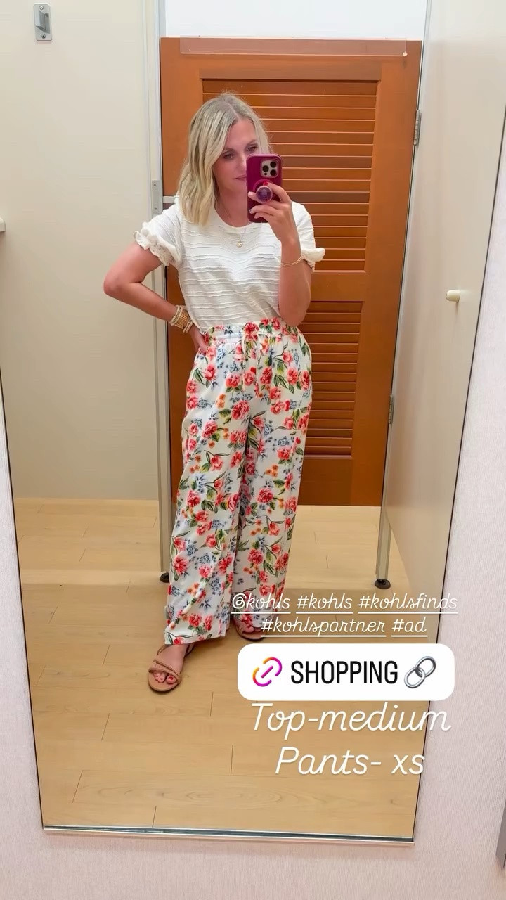 These floral pants are a great teacher outfit idea! @kohls #kohls #kohlsfinds #kohlspartner #ad  Top-medium 
Pants- xs

#LTKPetite #LTKOver40 #LTKWorkwear