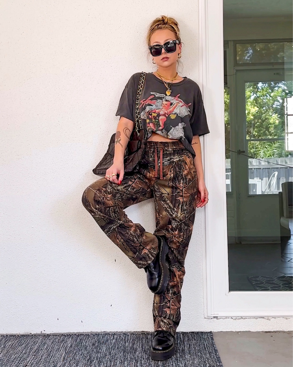 Cozy girl⭐️ Wearing a S in the sweatpants and I have a 28” waist. Wearing a M in the tee - code nicole15 for $$ off. 



#LTKStyleTip #LTKFindsUnder100 #LTKFindsUnder50