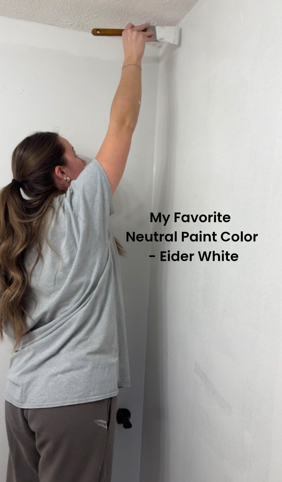 Soft, airy, and the perfect warm neutral 🤍 Eider White has my whole heart. It’s that dreamy off-white that brightens a space without feeling stark — cozy, clean, and timeless all at once. If you love a subtle neutral that works with everything, this is it ✨🎨

#LTKHome #SherwinWilliams #EiderWhite #NeutralPaint #HomeInspo #LightAndBright #ModernNeutral #FixerUpperStyle #CozyHome #InteriorDetails

#LTKHome