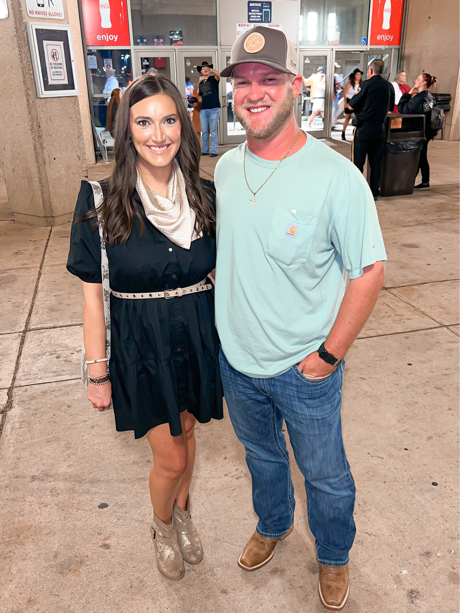 Concert
Country
Rodeo
Outfit inspo
Puff sleeve
Little black dress
Shein 
Amazon
Neck scarf
Bandana 
Belt
Sized up to L in dress 

#LTKstyletip #LTKunder50 #LTKfit