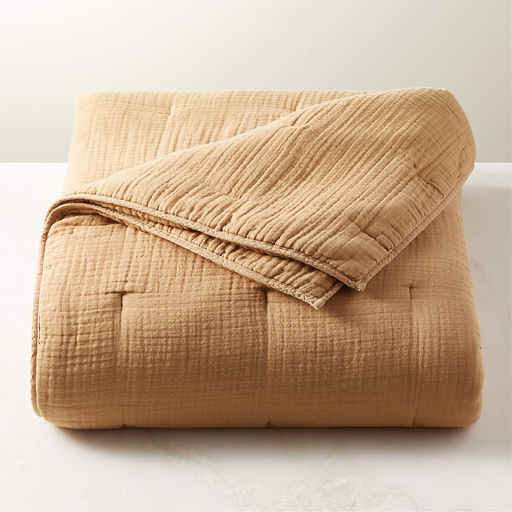 Alto Organic Cotton Black King Quilt + Reviews | CB2 | CB2