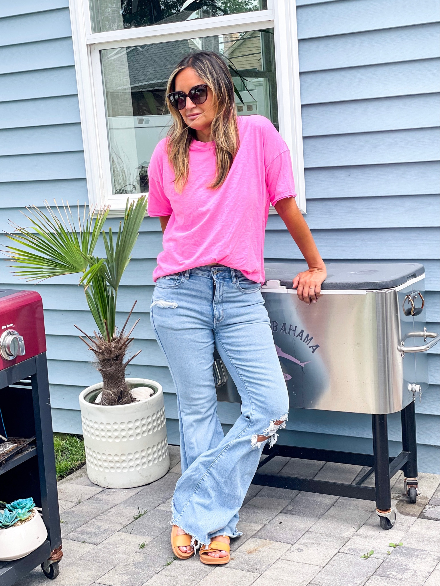 Best jeans EVER from @americaneagle . 

Get 25%off with code SUNSHINE25.



#LTKsalealert #LTKstyletip #LTKFind