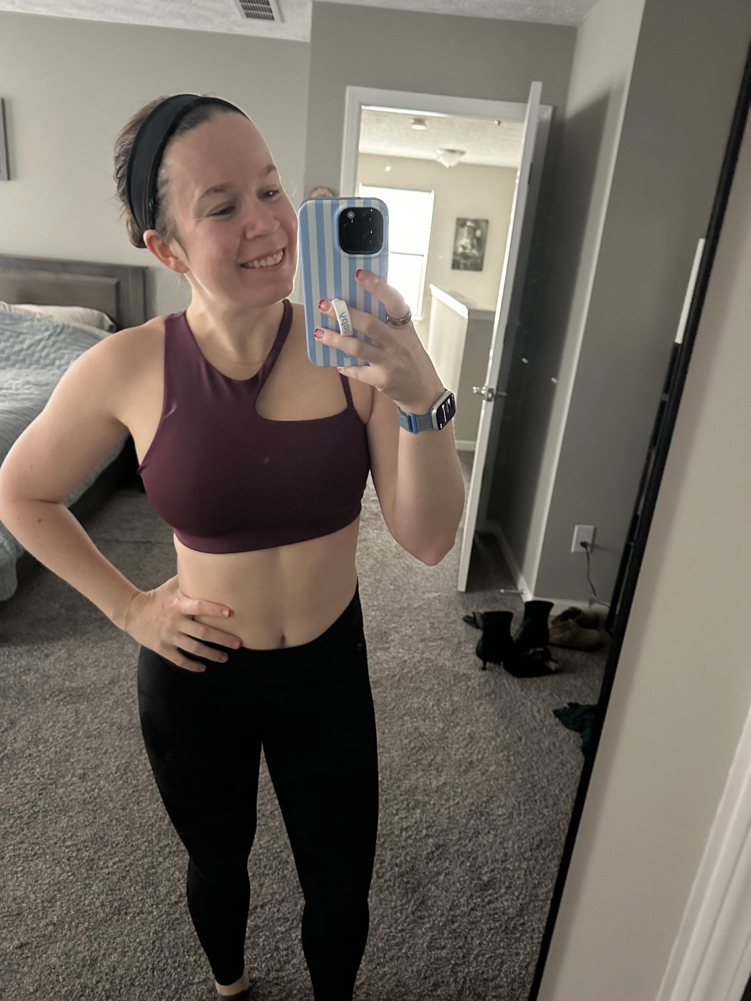 anyone else obsessed with sports bras with unique cutouts?! love this one from @pelotonapparel! 

#LTKActive #LTKfitnessgoals #LTKmorningroutine
