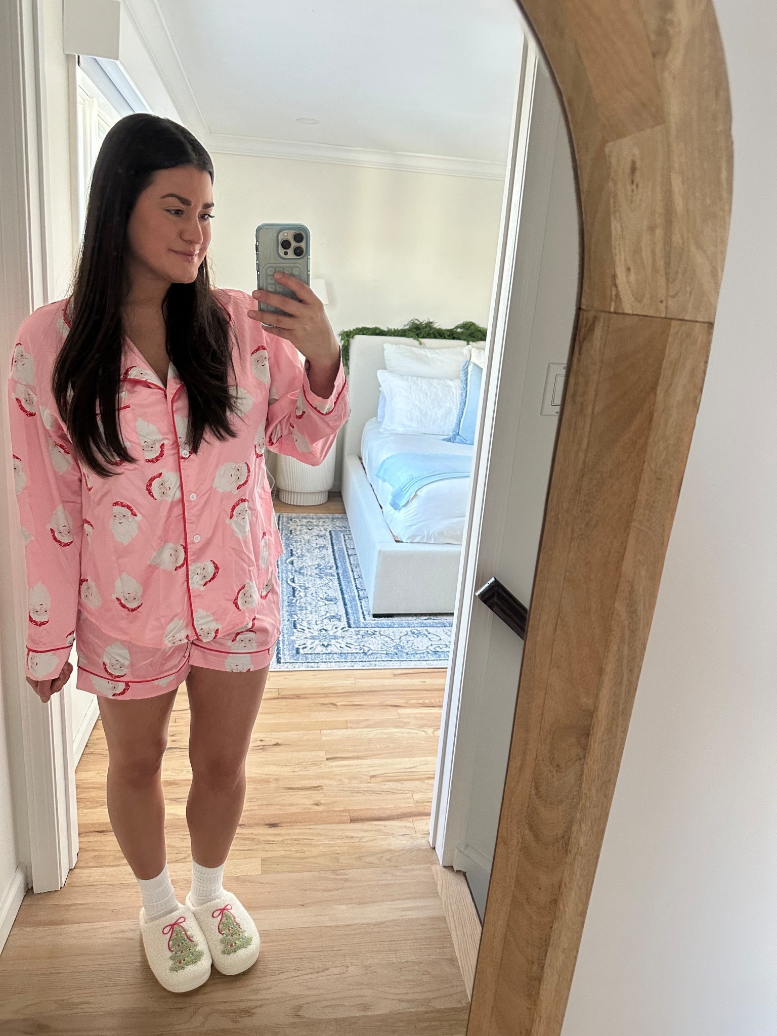 Amazon Silky Santa pajama set and Christmas tree slippers
Gift idea 

#LTKHome #LTKHoliday #LTKGiftGuide