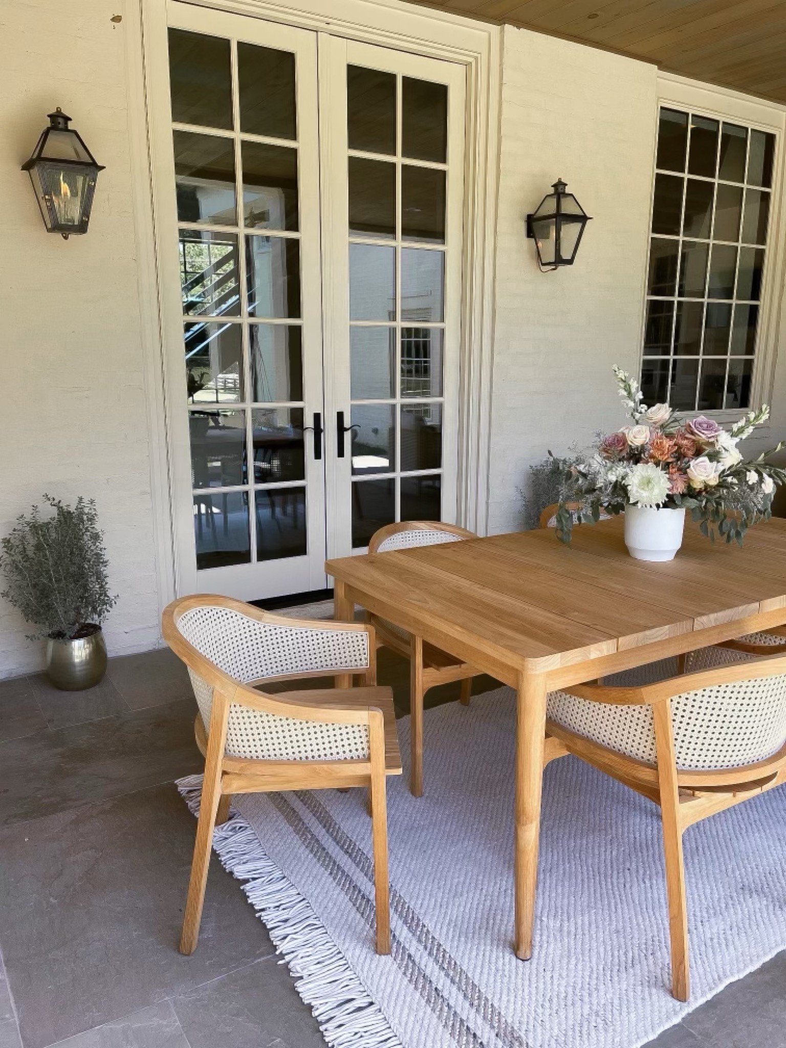 Patio table 30% off

Outdoor furniture

#LTKsalealert #LTKhome

#LTKSaleAlert #LTKHome #LTKSeasonal