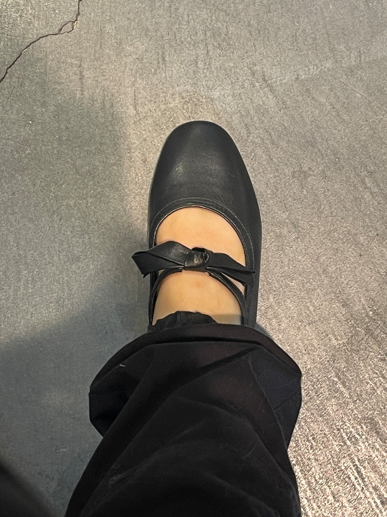 Cute flat shoes 


#LTKPetite #LTKHoliday #LTKFindsUnder100