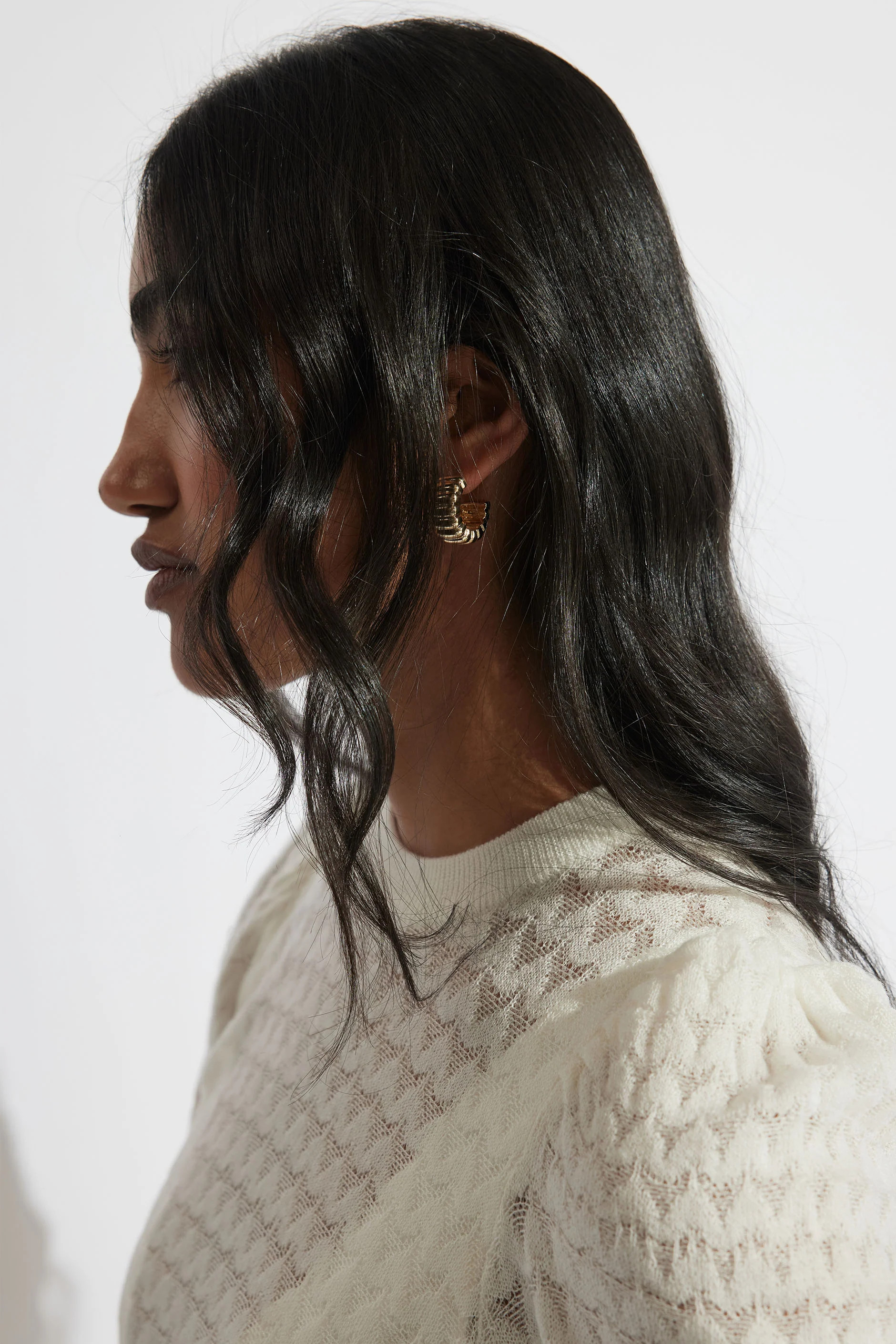 9ct Ribbed Hoop - 9ct White Gold Plated | DECJUBA