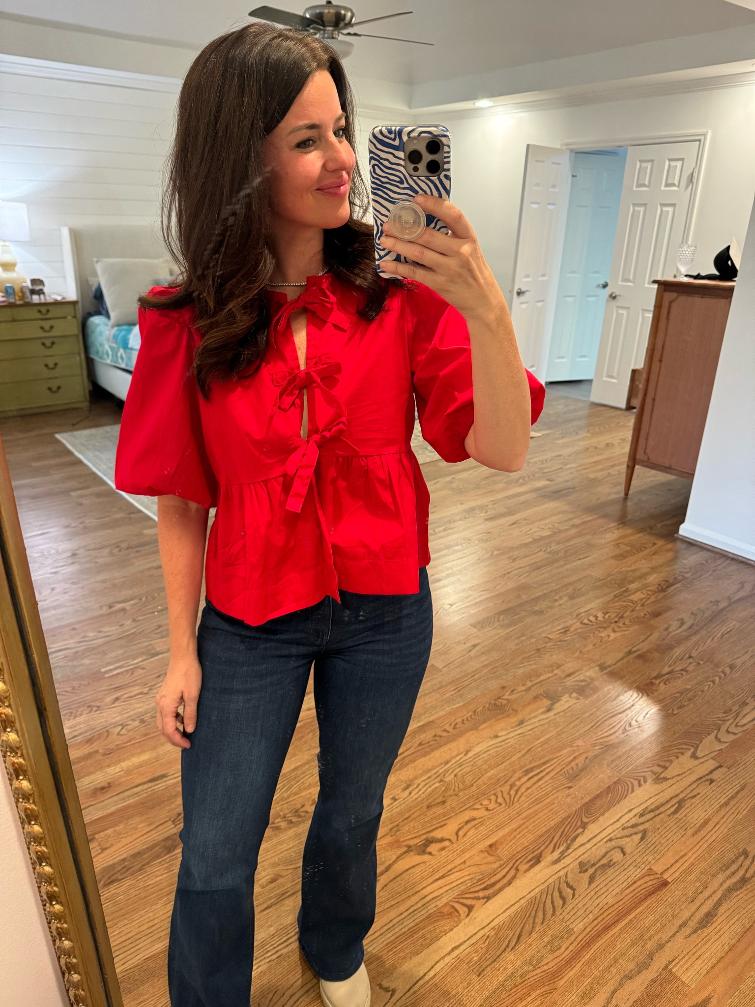 The cutest little tie front peplum. The balloon sleeves, the color - She’s a winner! I have on a flesh colored tank tonight, but would wear with a bra or (GASP!) bra less on a day night (probs sticky boobs) Paired with my Loft flares, it’s the perfect fall transition combo. 

In medium in top (could have done a small) 
Size 6 in denim 