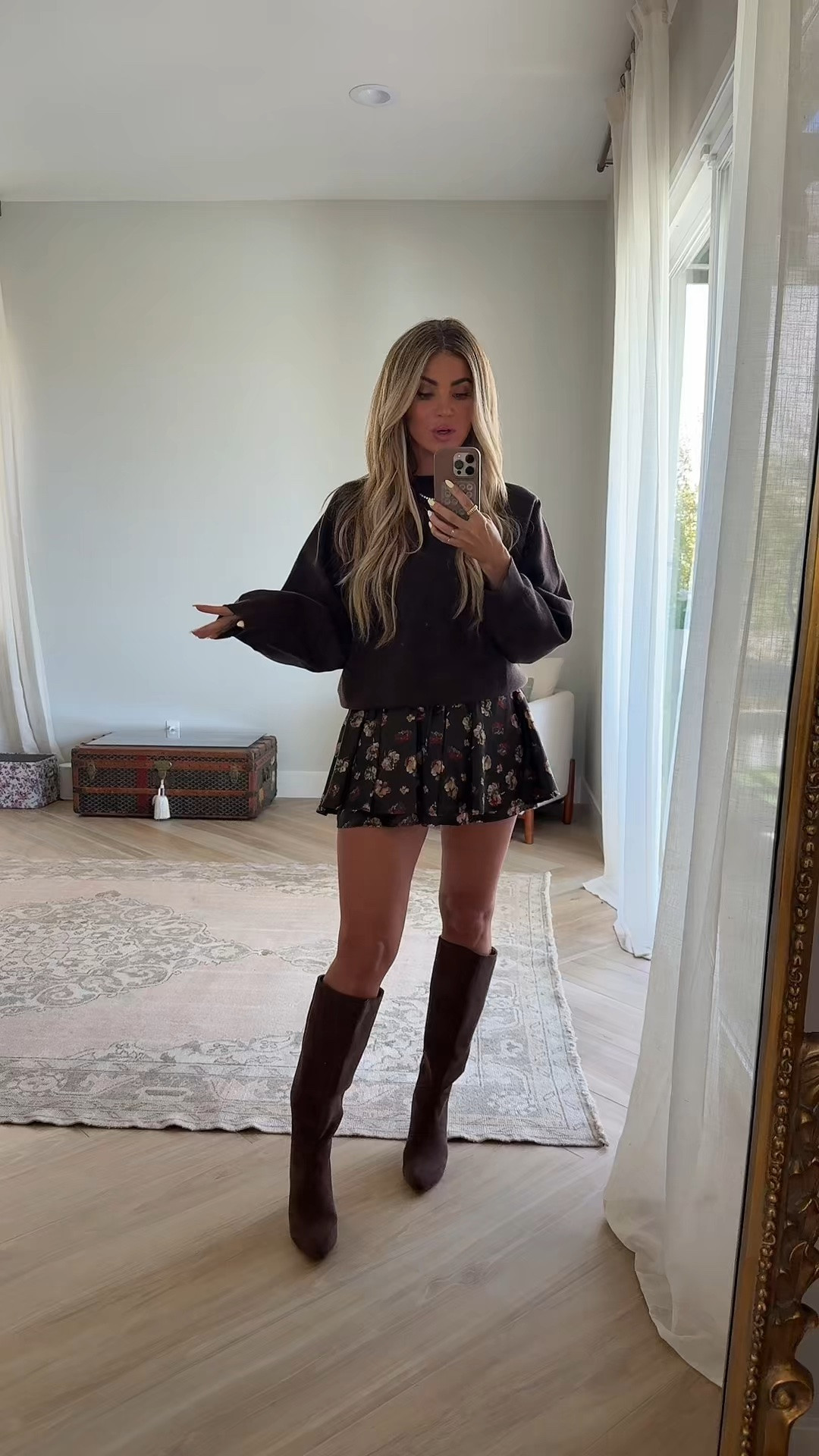 Wearing size small in everything 
Size 27 denim 
Shoes are tts 
Code AMBERSAVE40