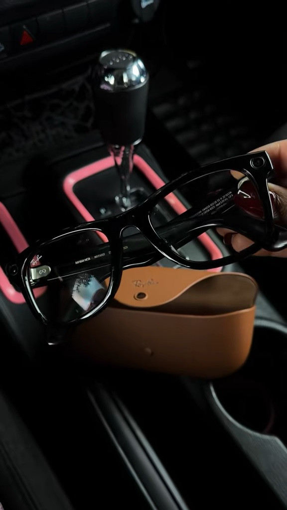 Capture life’s best moments hands-free with Ray-Ban Meta Glasses. Take photos and videos, listen to music, make calls, and access AI features—all from a pair of stylish smart glasses. Whether you’re creating content, traveling, or staying connected on the go, these glasses blend iconic design with everyday convenience.

#RayBanMeta #SmartGlasses #WearableTech #ContentCreator #TechGadgets #HandsFree #AIFeatures #LifestyleTech #AmazonFinds #CreatorTools

#LTKActive #LTKTravel #LTKdayinmylife