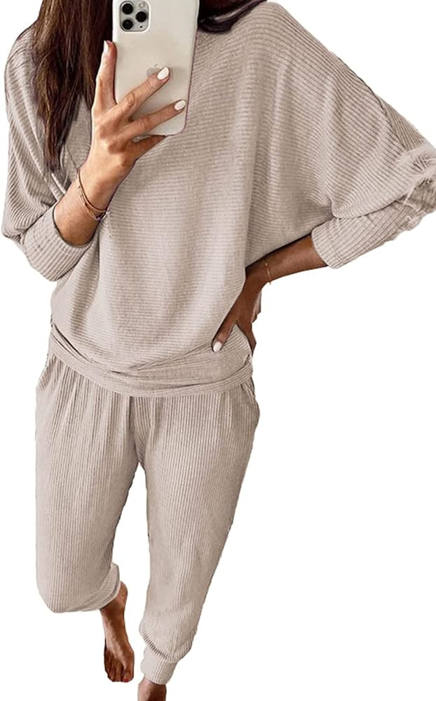 PRETTYGARDEN Women's 2 Piece Lounge Set Sweatsuit
        Fall, Spring, Long Sleeve, Matching, Ri... | Amazon (US)