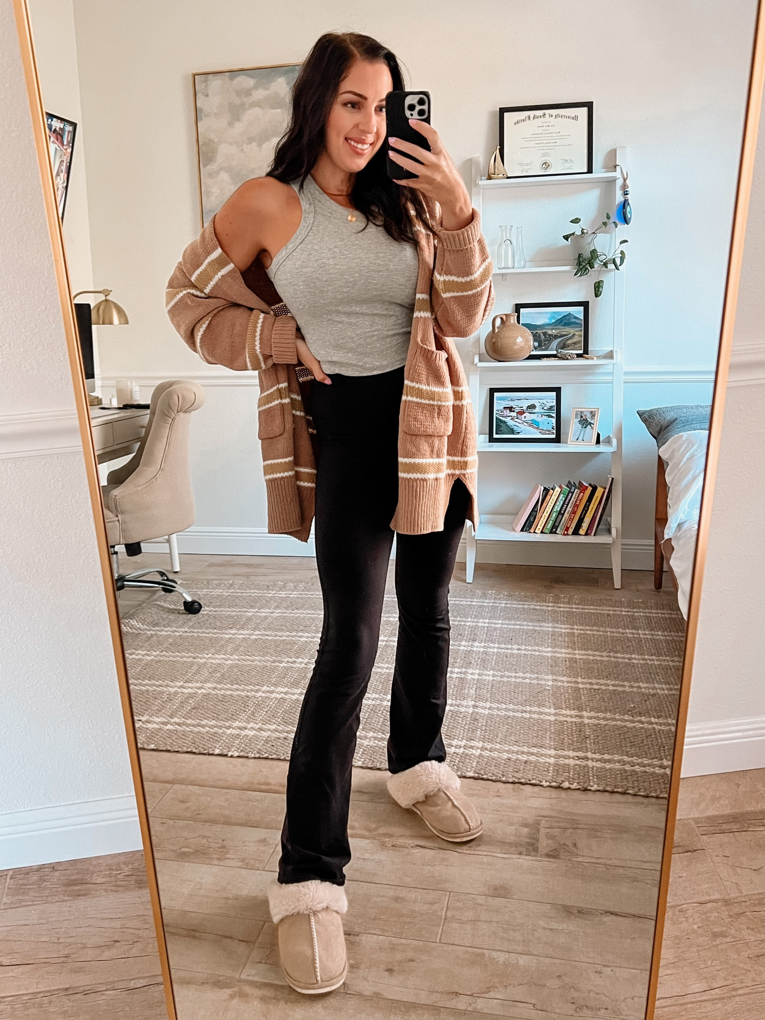 Today’s casual yet cute work from home outfit! ❣️🏡

#LTKunder100