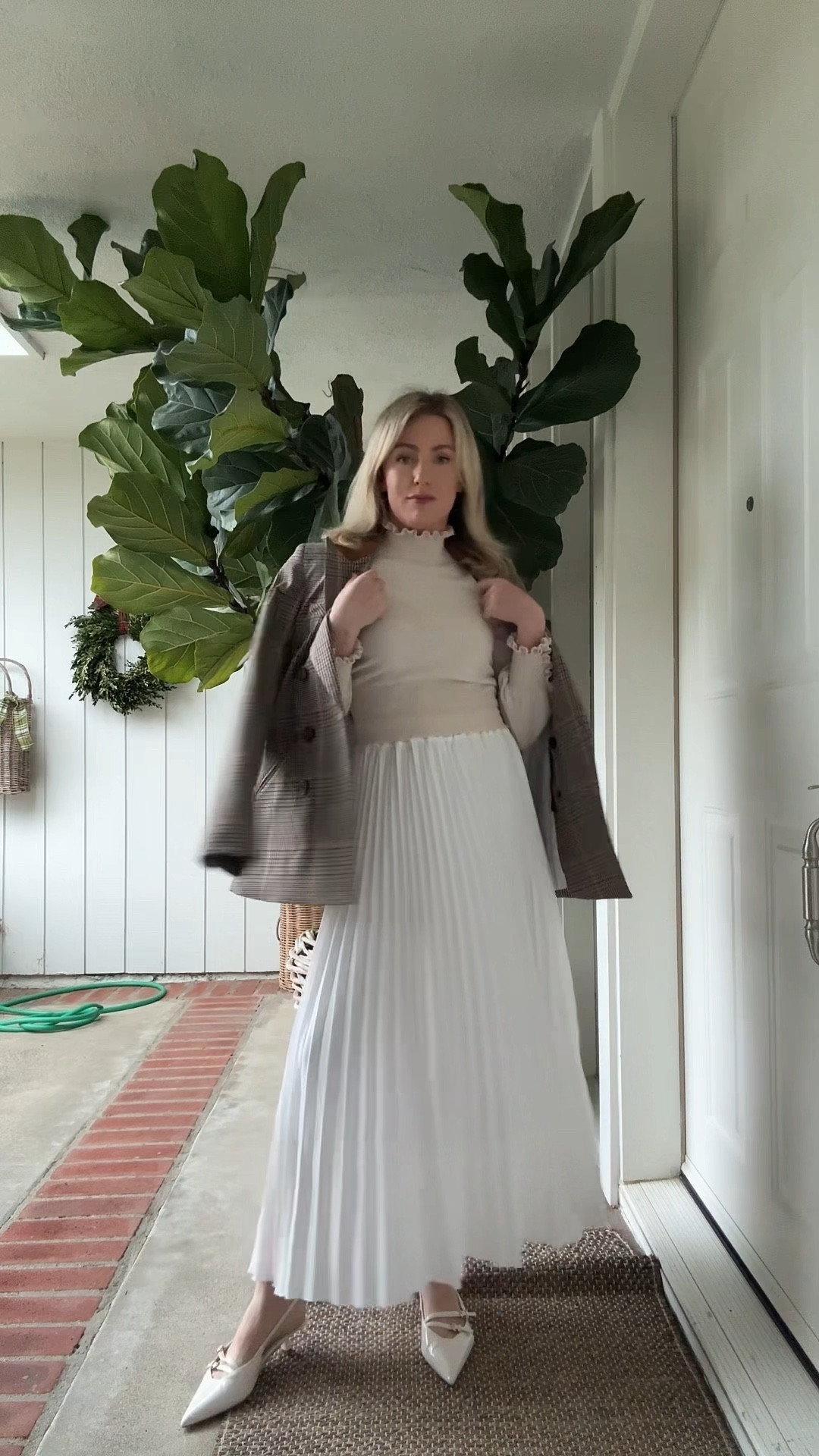 Pre-Thanksgiving dinner in Southern California — winter whites ootd 

#LTKSeasonal #LTKStyleTip #LTKCyberWeek