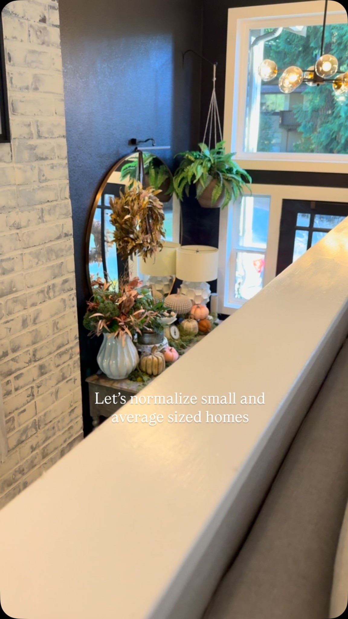 Happy to share as much info as I can with you on how I designed my living room, kitchen and dining room. 🫶🏼 Get the look below.⬇️
#SplitEntry #SplitLevel #HomeImprovement #beforeandafter #DIY