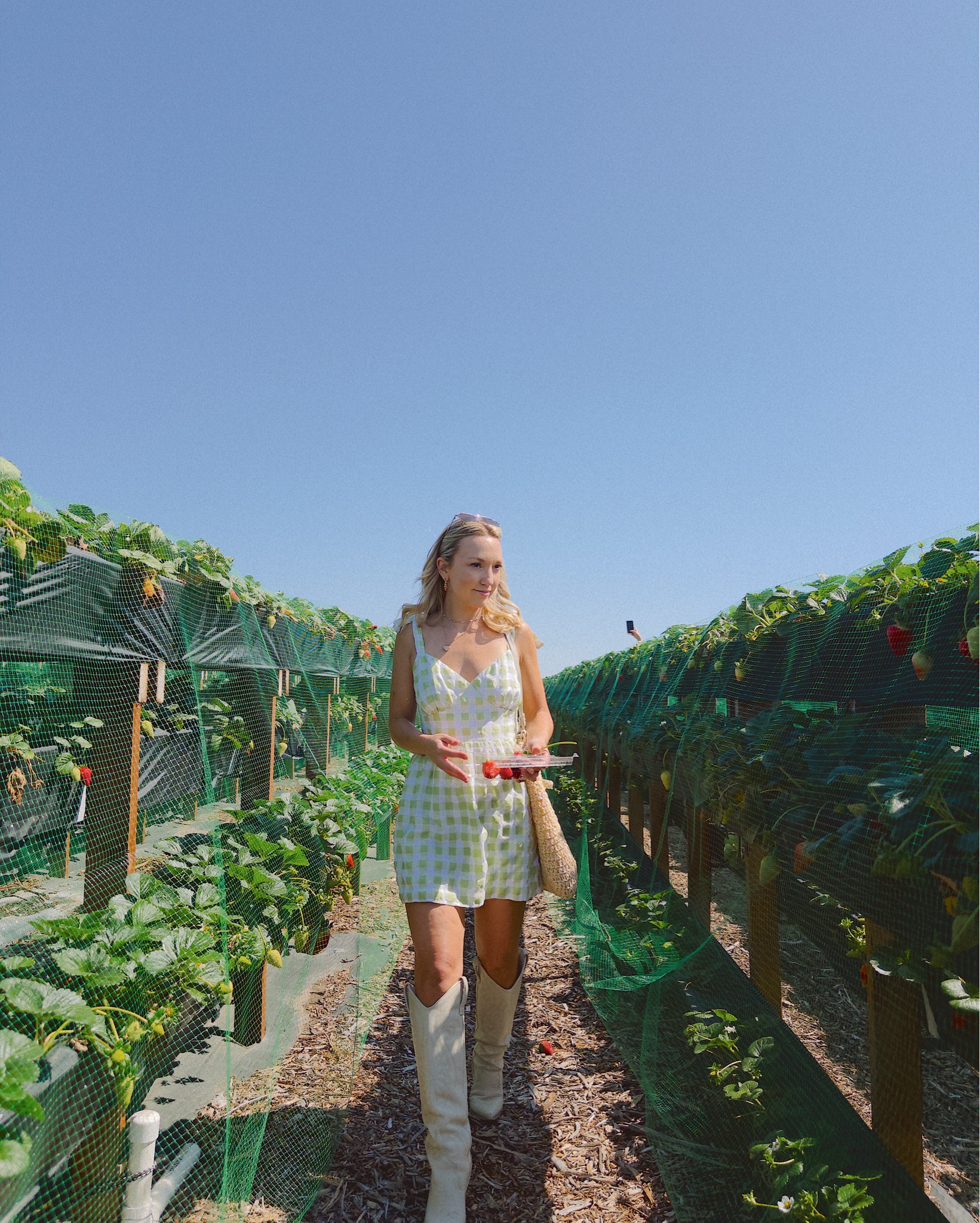 Spring is here 🍓👗

#LTKstyletip #LTKshoecrush #LTKSeasonal