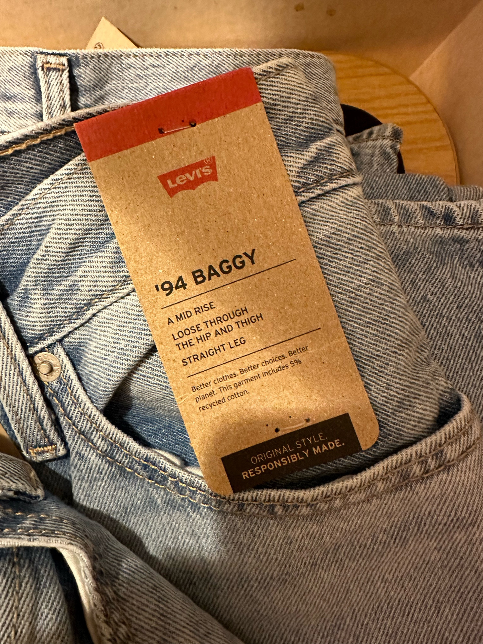 Levi’s Buckle 94 baggy Jean denim straight leg hard denim no stretch