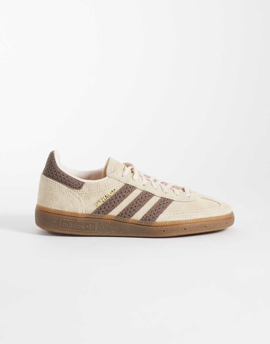 adidas Originals Handball Spezial sneakers in blush and brown | ASOS (Global)