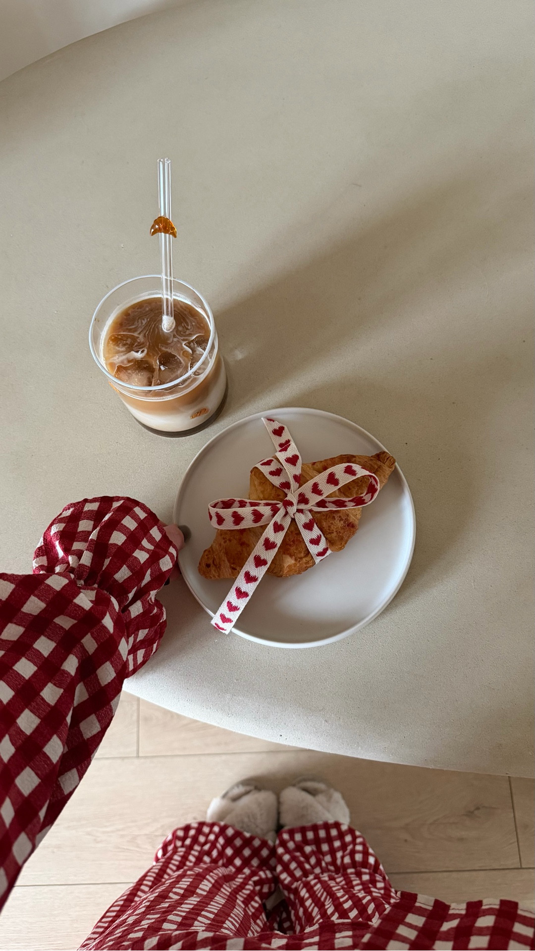 Valentines at home coffee station 🎀🥐💌

#LTKdatenight #LTKhome
