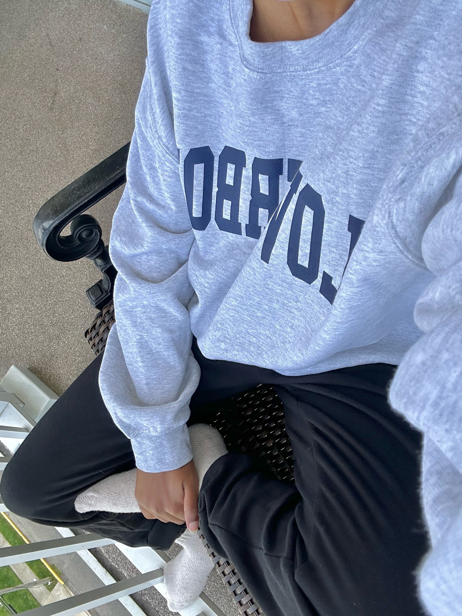 -size xs in sweatpants (they run big)

#LTKStyleTip #LTKSeasonal #LTKFindsUnder50