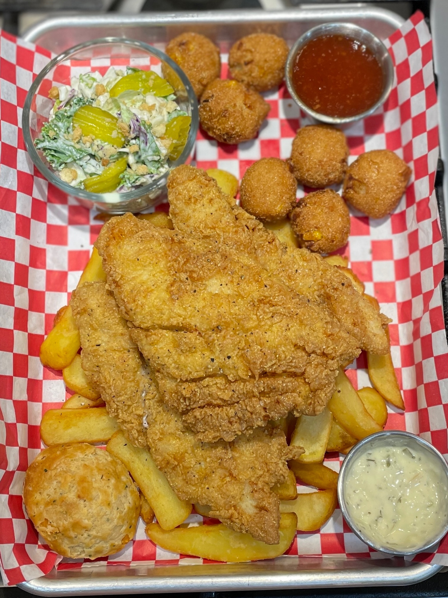 Catfish platter served on my stainless steel mini pan and picnic style paper. #FishPlatter #RestaurantStyleDining #Foodie #AtHomewithDSF 

#LTKhome