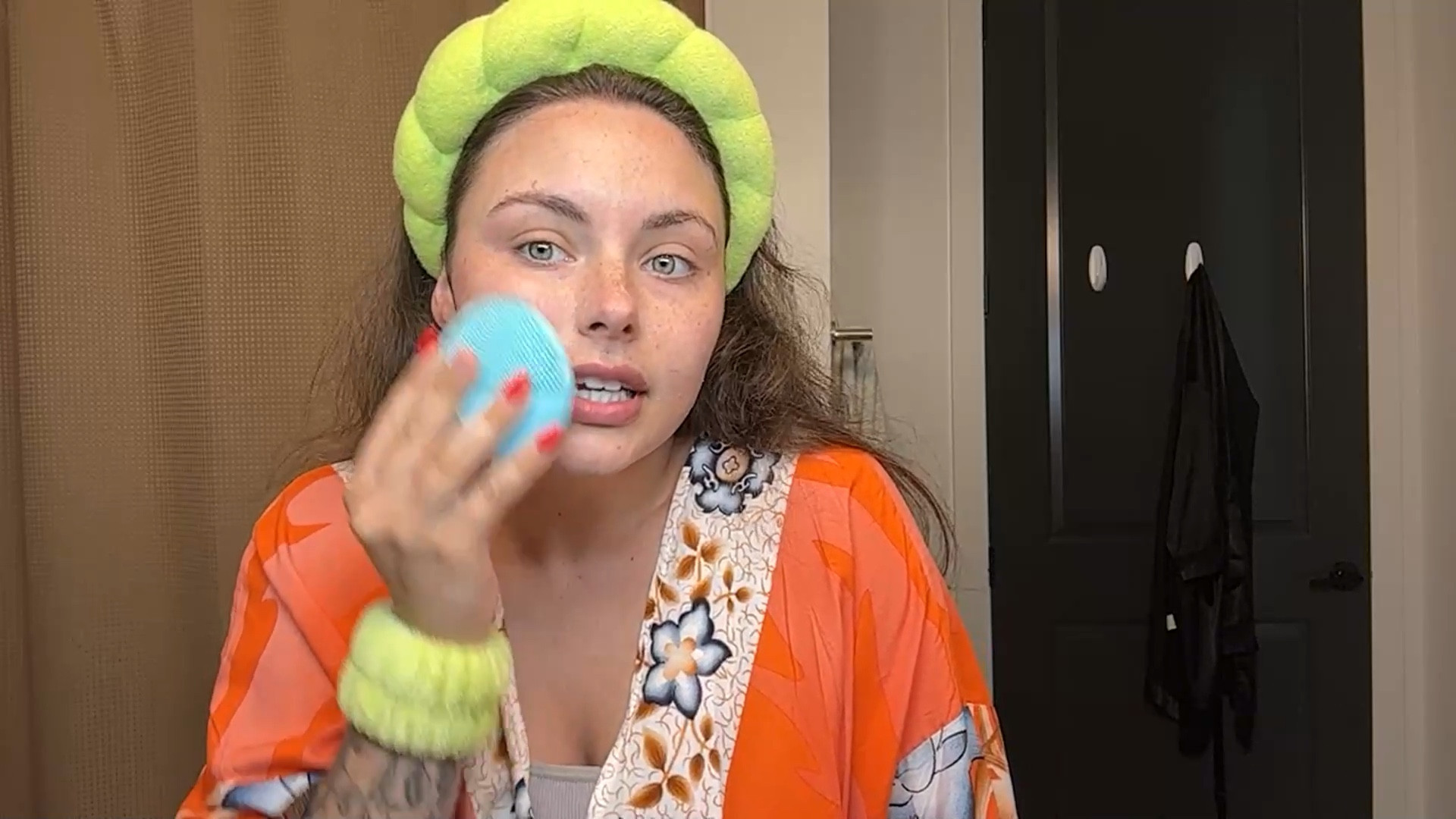 BEST ITEMS TO WASH YOUR FACbubble

#LTKBeauty #LTKVideo