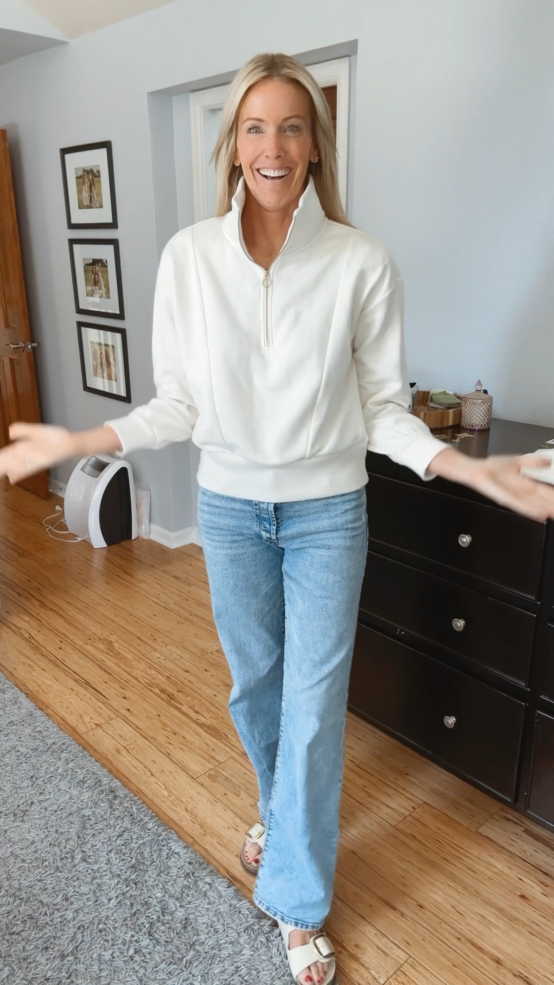 Lots of questions about these jeans! They’re my absolute FAVES. Love the big buckle slides (on repeat) & this sweatshirt is definitely a keeper ❤️

Tall girls; mom fashion, girl mom life; easy outfits

#LTKfindsunder100 #LTKstyletip #LTKSeasonal