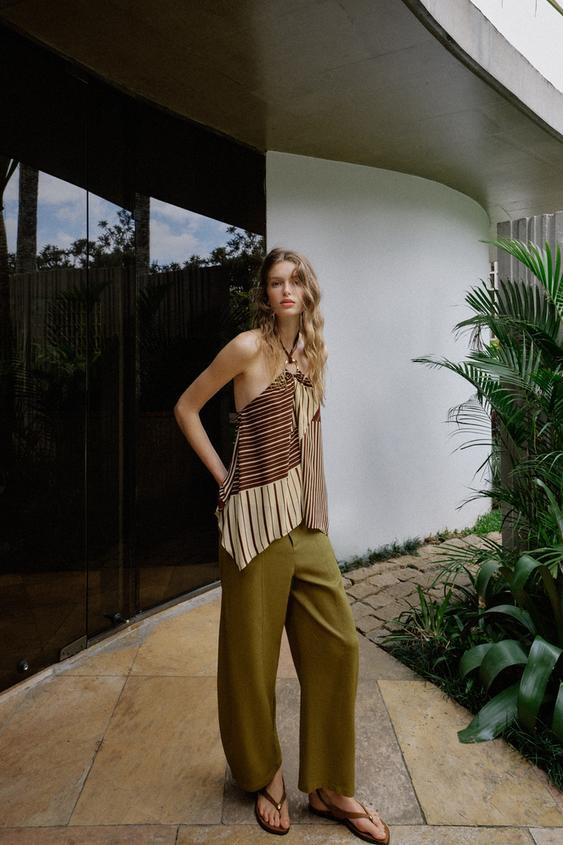 BEADED PRINT HALTER TOP | Zara UK