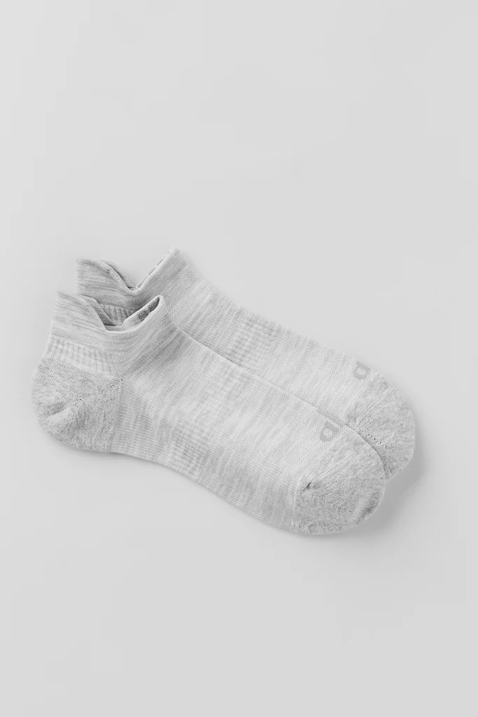 Unisex Performance Tab Sock | Alo Yoga (US)