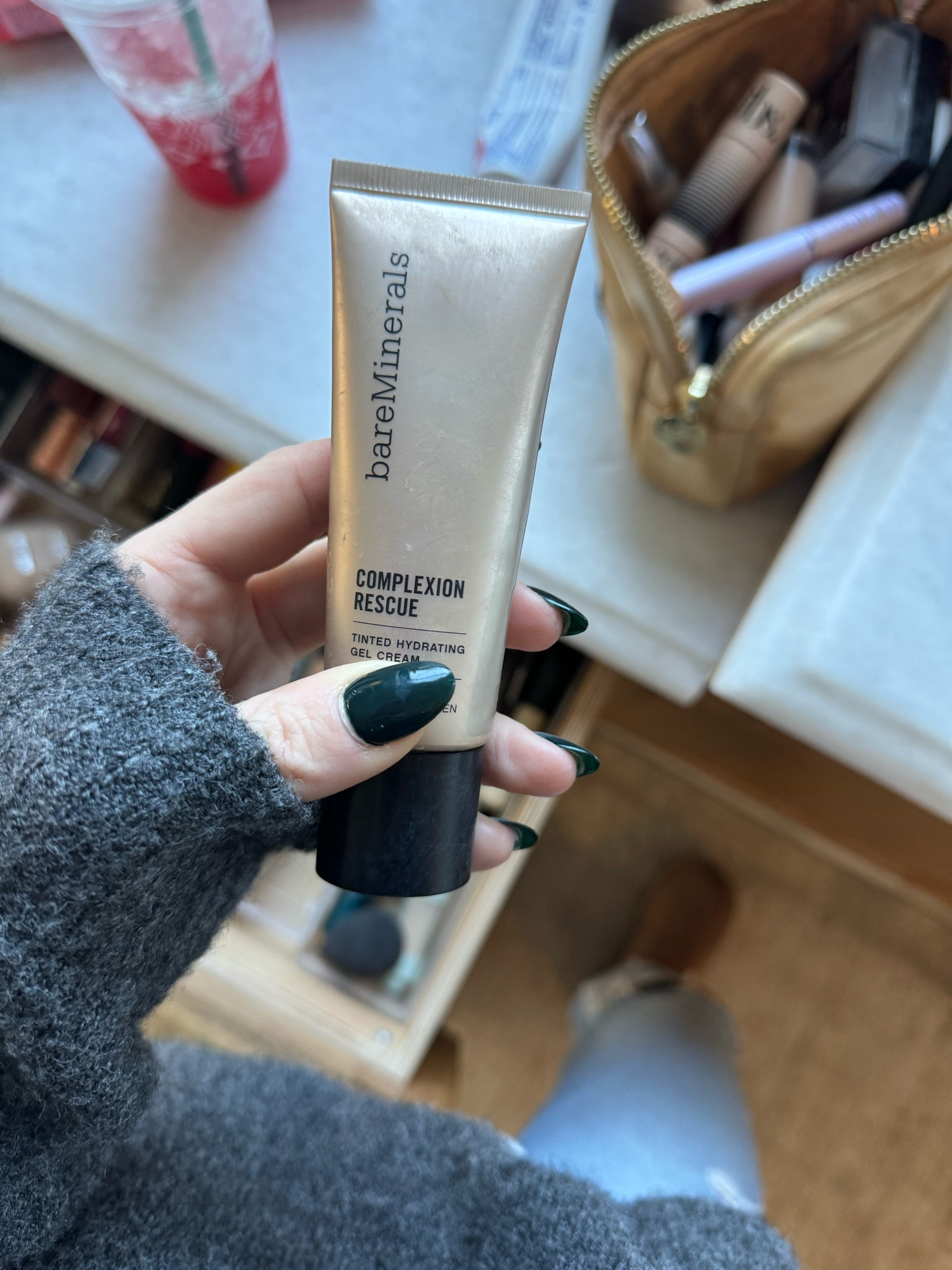 Wearing shade Vanilla 02 in the bareMinerals Complexion Rescue!

@QVC #LoveQVC #ad