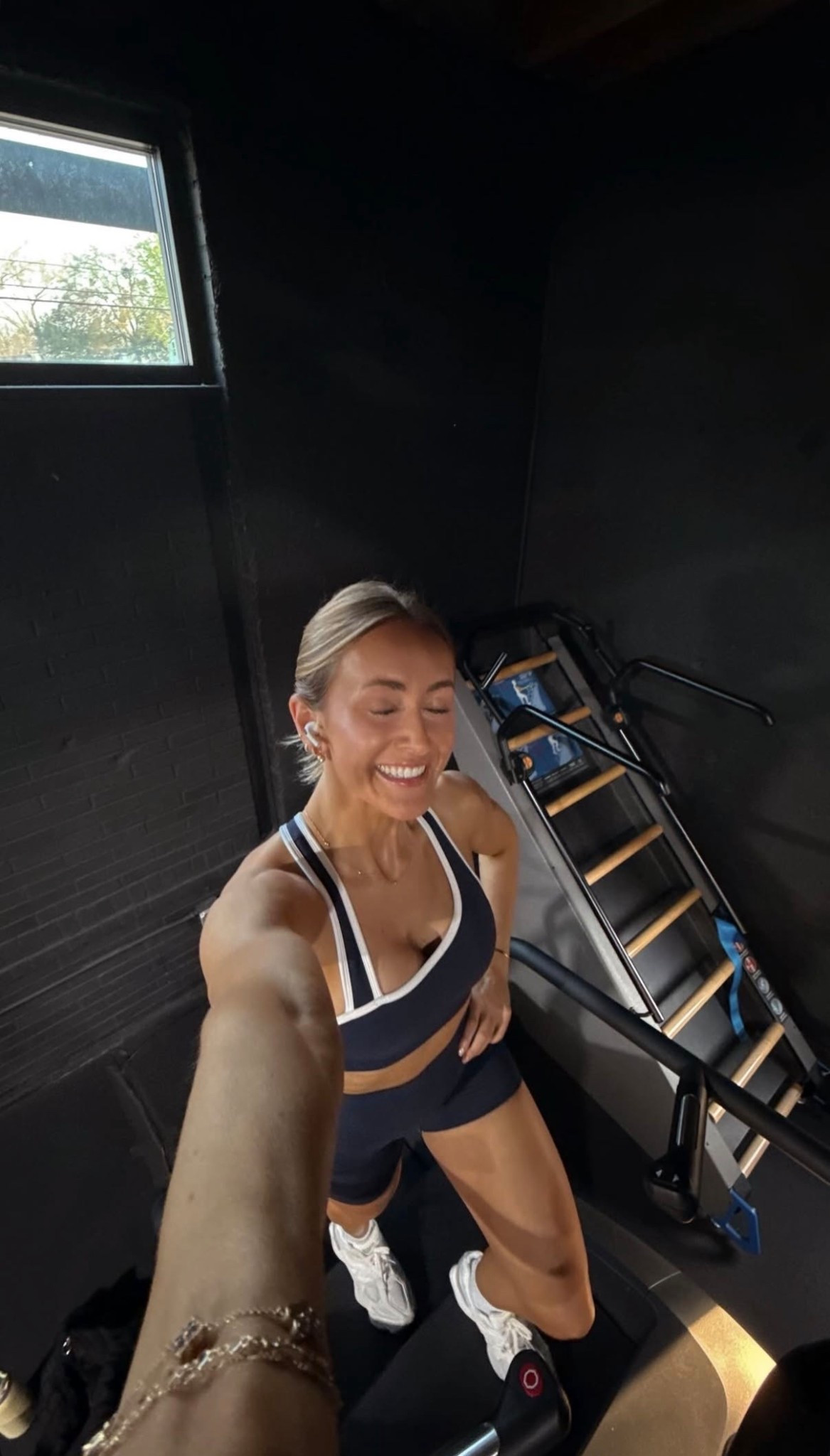 Vitality activewear bra 
Vitality volley biker shorts
New Balance sneakers

#LTKootd #LTKfitnessgoals