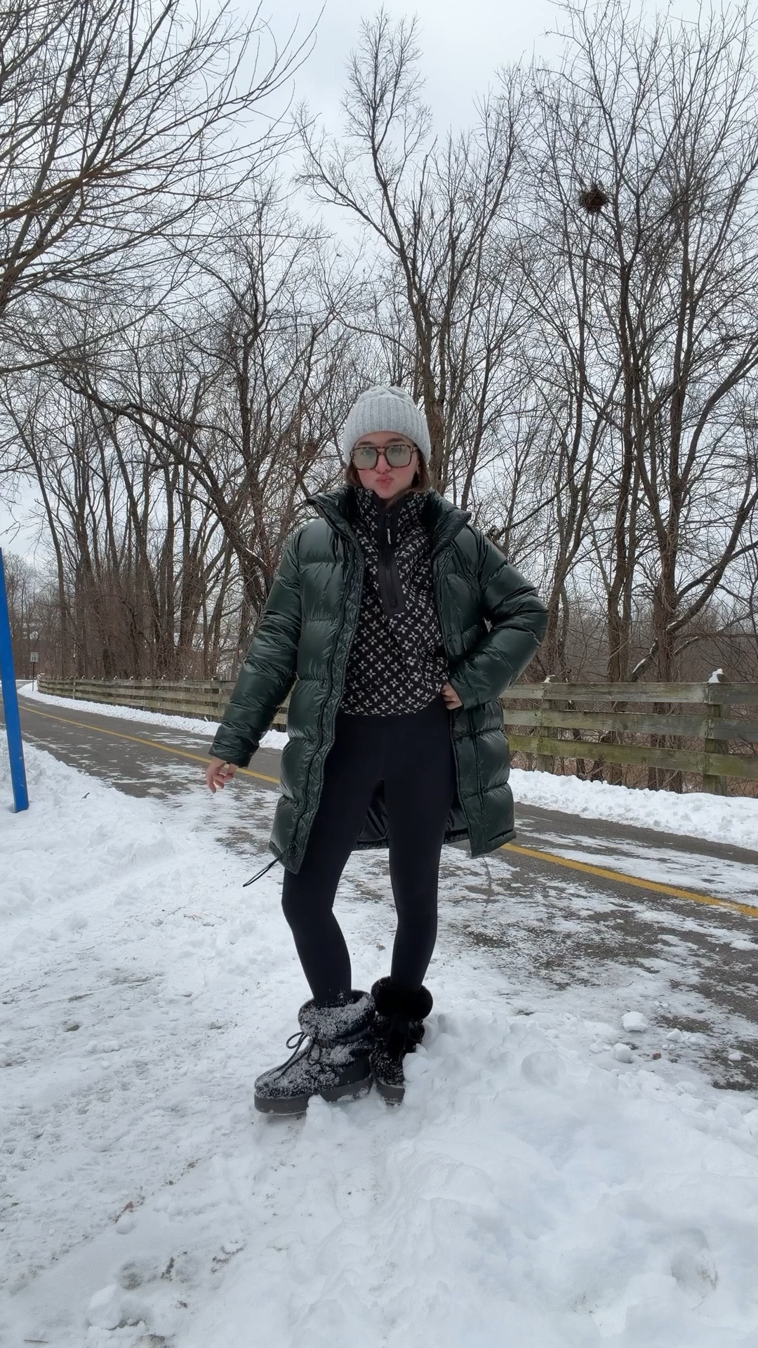 Winter walk outfit! XS coat + leggings, small fleece!