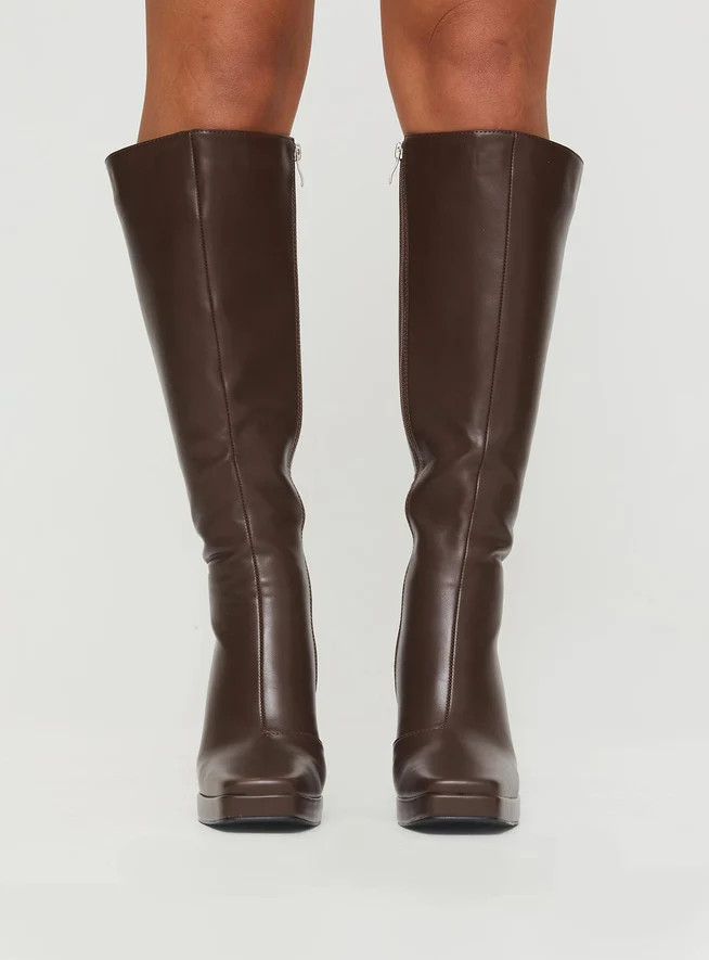 Montgomery Boots Matte Brown | Princess Polly US