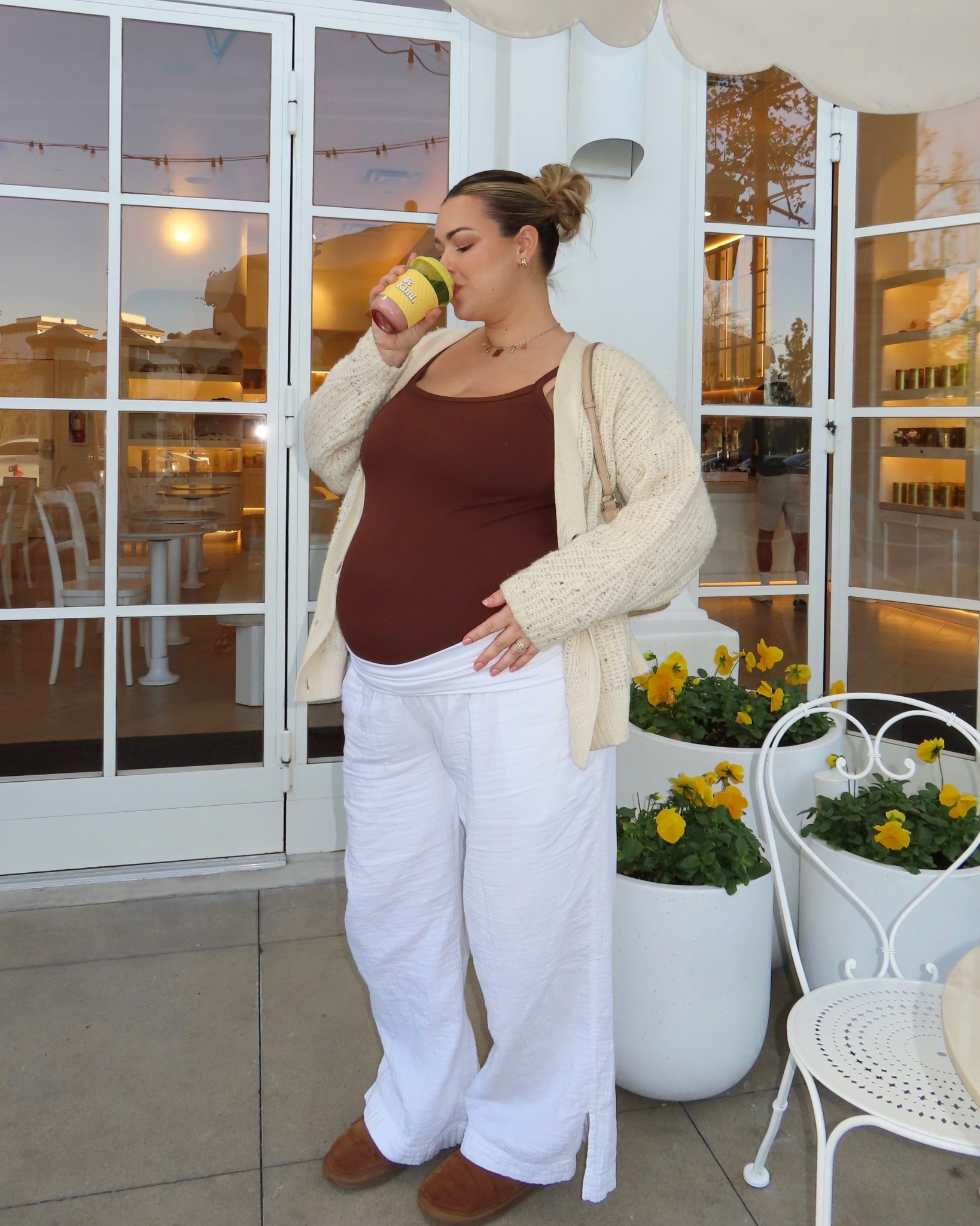 A cozy fit for mamas of all sizes 🤍

#LTKBump #LTKMidsize #LTKPlusSize