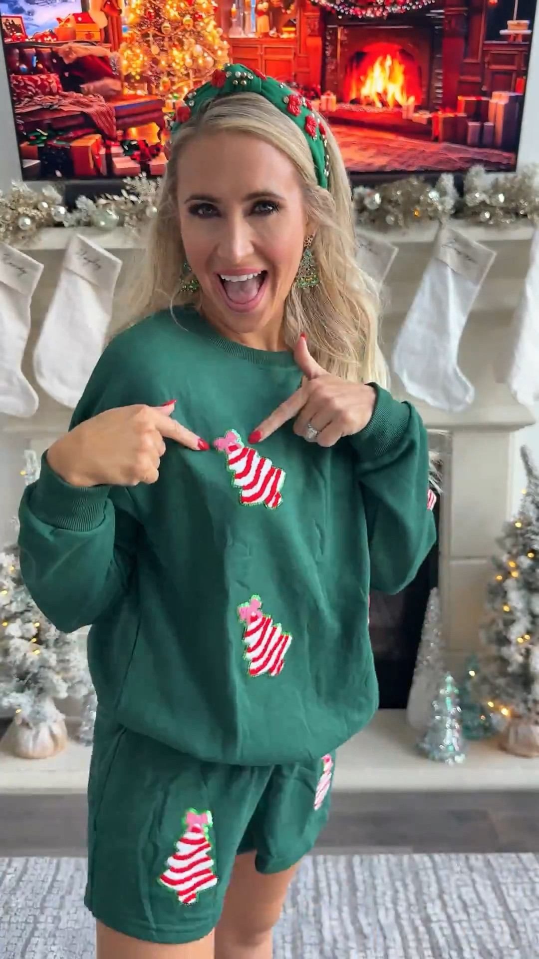 This Christmas tree cake inspired sequin set is so cute for the holidays. Perfect to lounge around in or dress it up for a holiday party  

Sizing 👉🏻 SMALL I’m 5’4 | 120 lbs | 32C | 25” Waist | Typically a Small 

#LTKSeasonal #LTKHoliday #LTKFindsUnder50