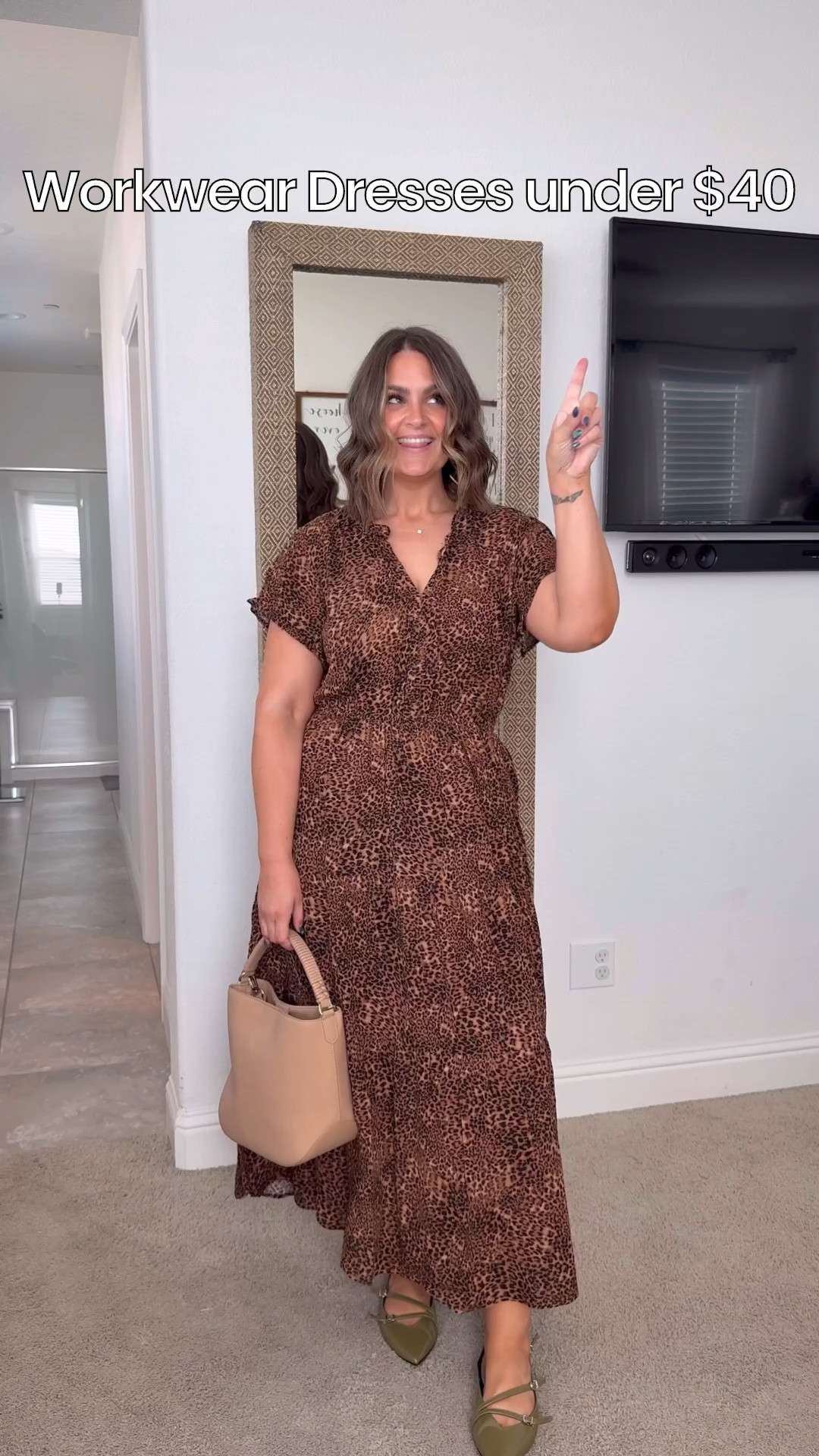 Workwear dresses under $40 💃🏼

Sizing;
1, large
2, medium
3, large
4, large (need a medium)
5, medium

Shoes, 10 (true to size)
LOVE these bags!!

Size 12, midsize, affordable style, Walmart, workwear, office dresses, office outfit, teacher outfit, back to schooll

#LTKMidsize #LTKFindsUnder50 #LTKWorkwear