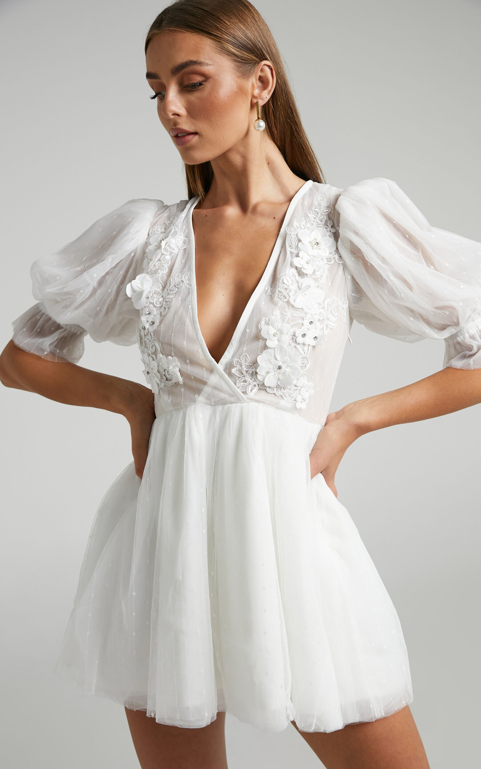 Akshia Mini Dress - Puff Sleeve Floral Detail Plunge Neck Dress in White | Showpo (ANZ)