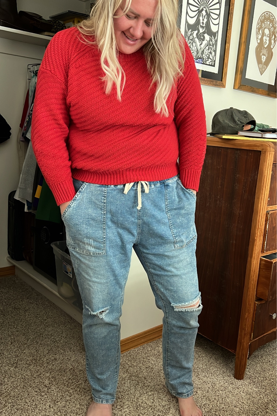 These jeans are so comfy and cute! I’ve had them for years!!! 