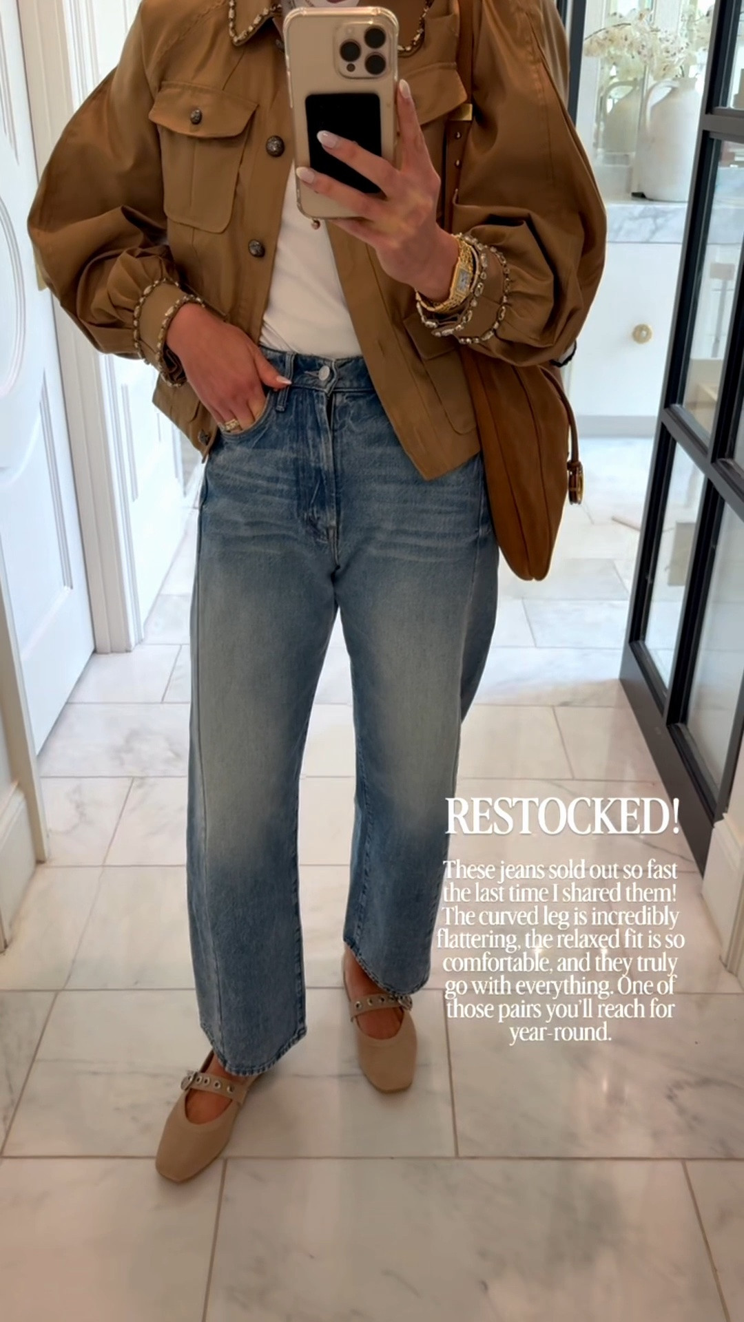 These best selling jeans that sold out are BACK IN STOCK! So comfortable and a pair that you will wear year round.

#LTKootd #LTKSeasonal #LTKOver40