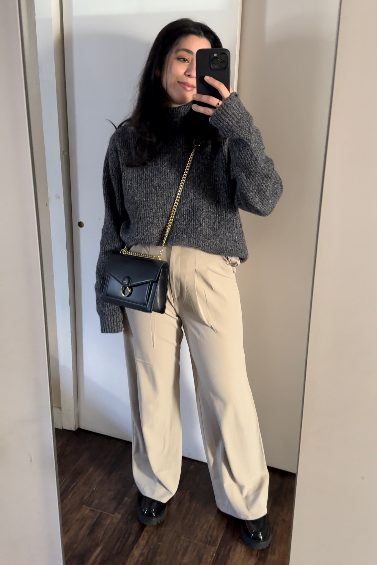 12.27.22 cozy winter outfit of the day 

#LTKSeasonal #LTKstyletip #LTKunder100