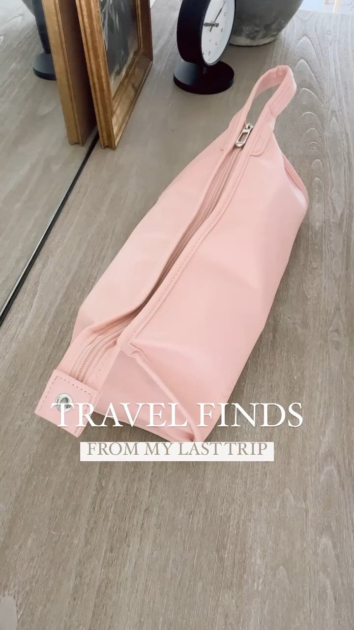 Amazon Travel Favorites

Pack with me, travel accessories, hair tools bag, large hanging toiletry bag, makeup bag, travel light up mirror, travel 3 in 1 charger 

#LTKunder50 #LTKFind #LTKtravel