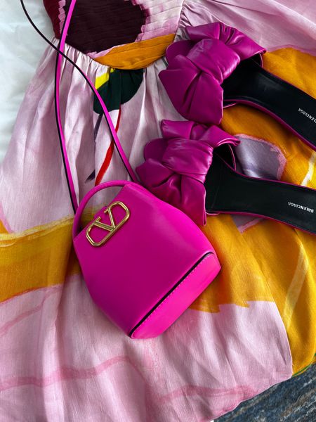 VSling Mini leather tote bag

#LTKstyletip #LTKGiftGuide #LTKitbag