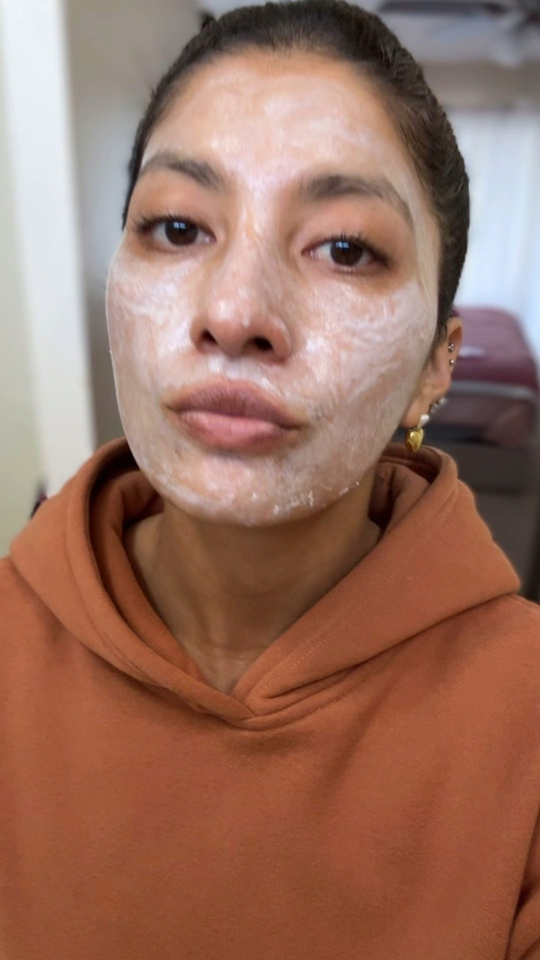 Glowing skin starts with self-care! ✨ Using my LED light therapy mask to boost collagen, reduce fine lines, and improve skin texture. A skincare must-have! 💆‍♀️💖 Linked for you! #LTKbeauty

LED light therapy, skincare routine, self-care essentials, glowing skin, anti-aging, beauty must-haves, skincare gadgets, collagen boost, home spa, self-care ritual, skincare tech, beauty tools, mom self-care, gift guide, Valentine’s Day beauty


#LTKOver40 #LTKBeauty

#LTKValentine #LTKSaleAlert #LTKmorningroutine