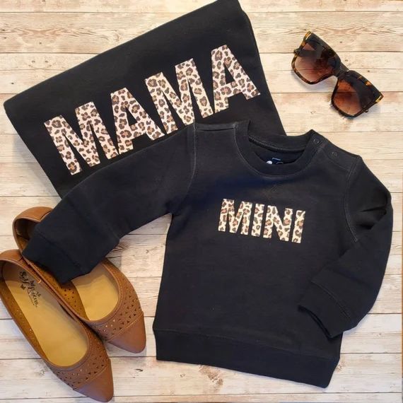 Mama and Mini Sweatshirts || Mommy and Mini || Matching Clothing || Mom and Daughter Sweater | Etsy (US)