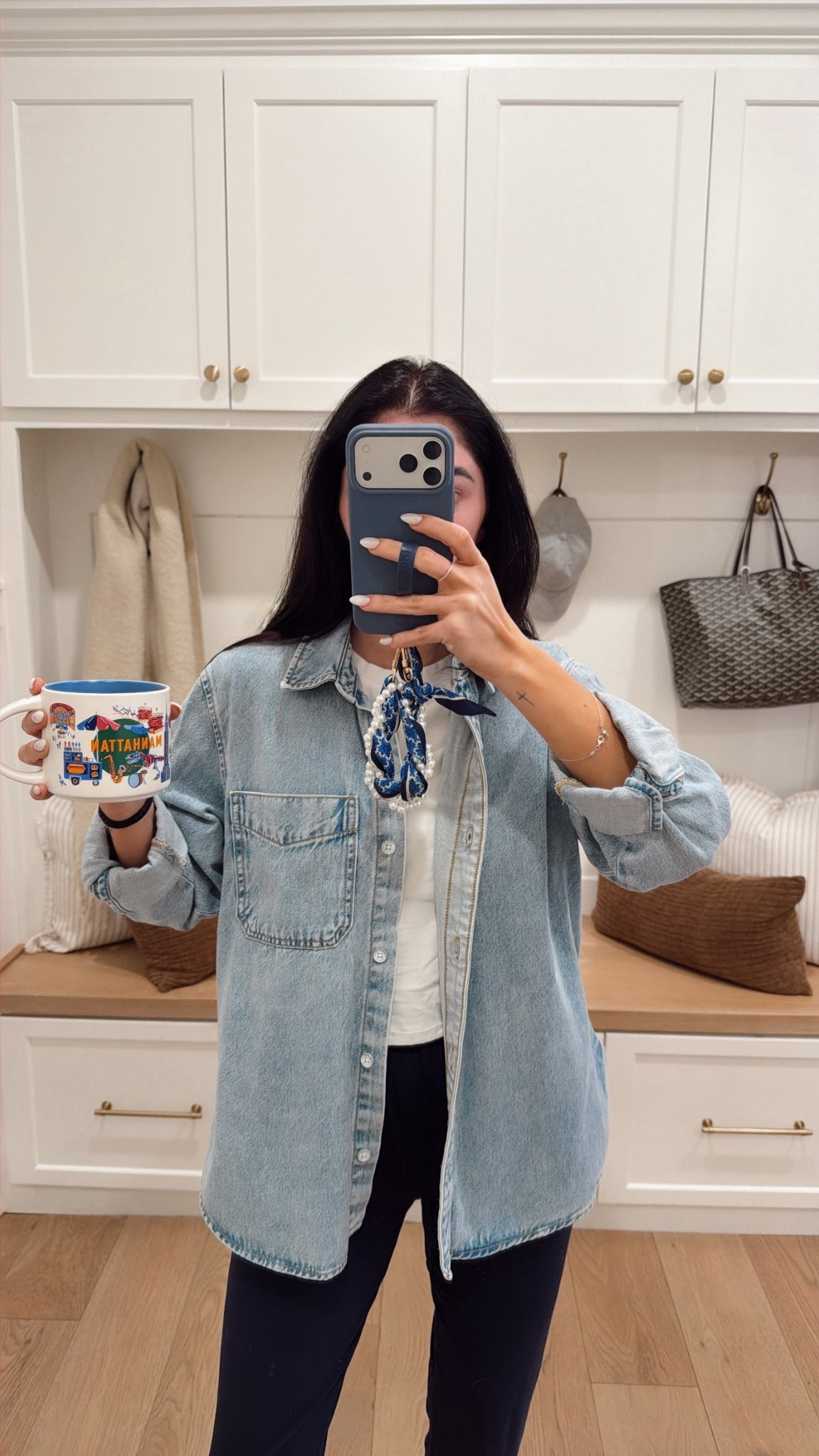 Pretty identical to my Aritzia button up!