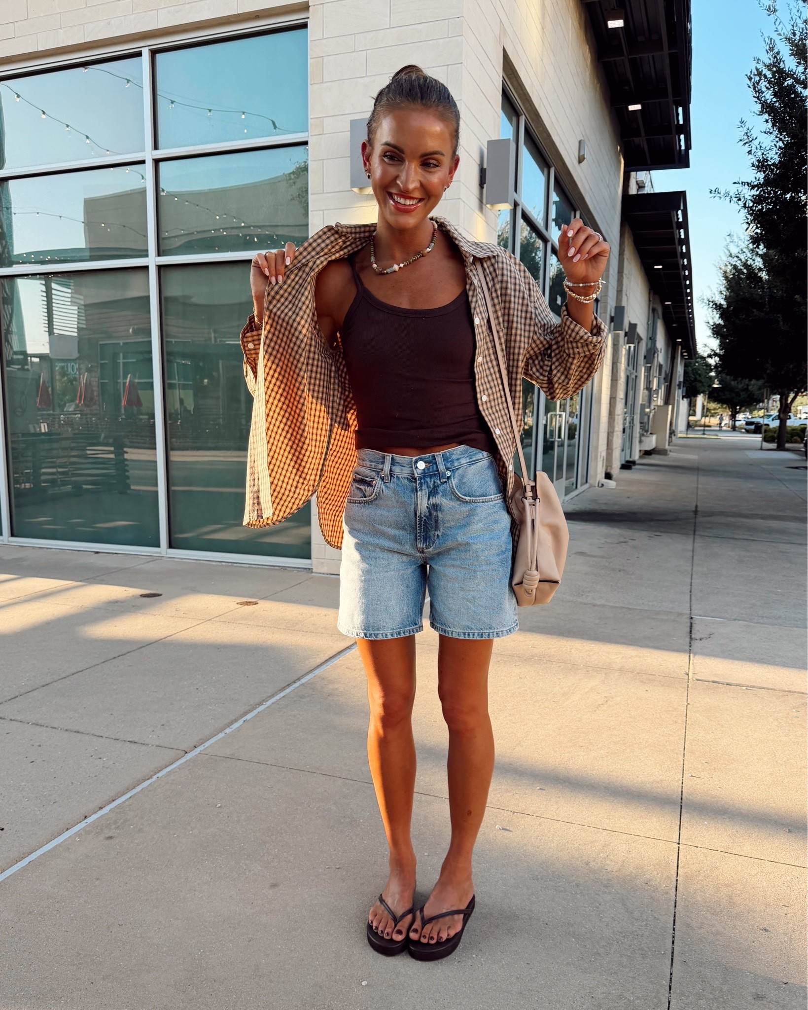Easy outfit for a casual family dinner last night 🤎