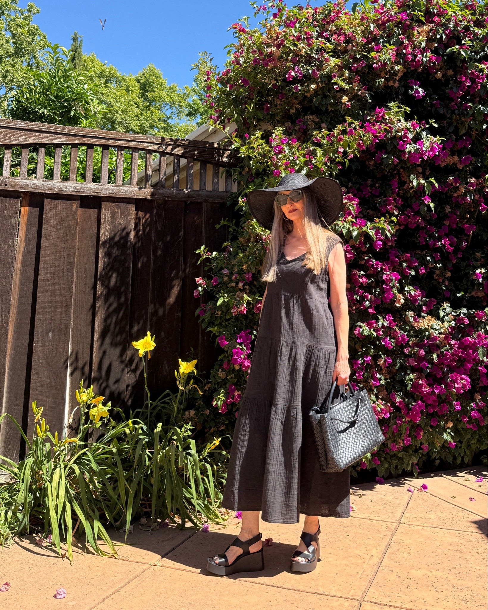 Minimalist summer style. #minimalist #sundress #summerdress #napdress #allblack

#LTKSeasonal #LTKOver40 #LTKootd