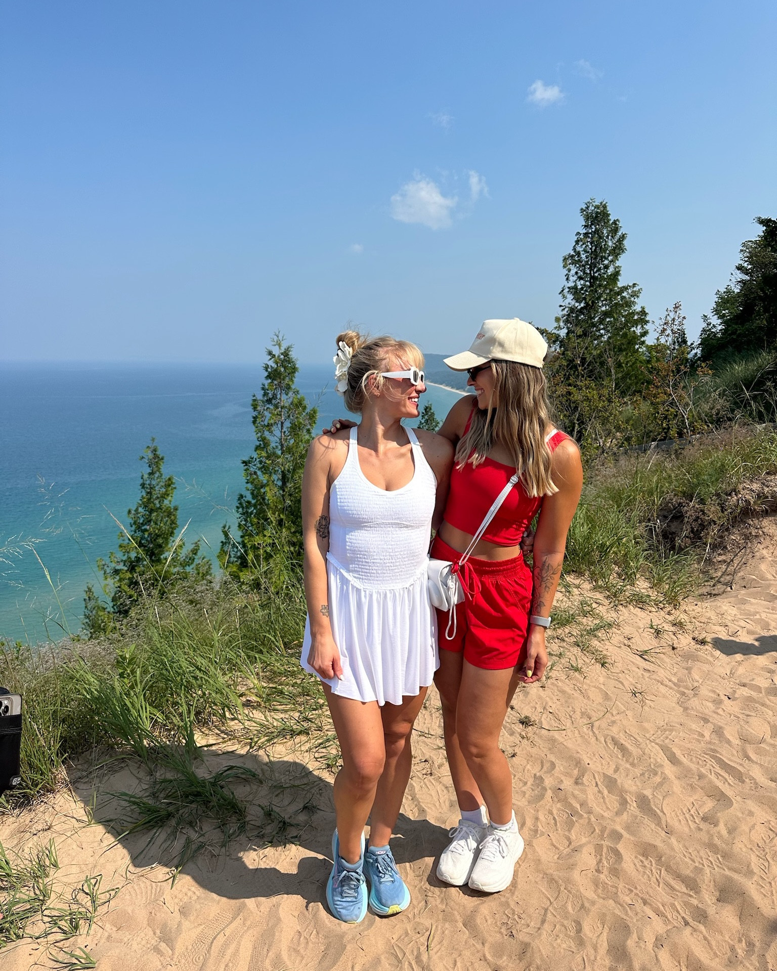 Bachelorette hike! I got a size small in the dress ❤️

#LTKActive #LTKWedding